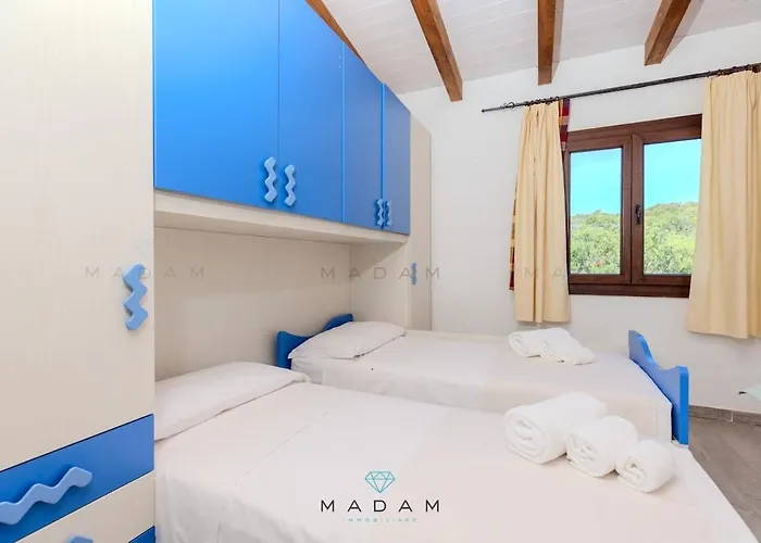 White Apartment Olbia